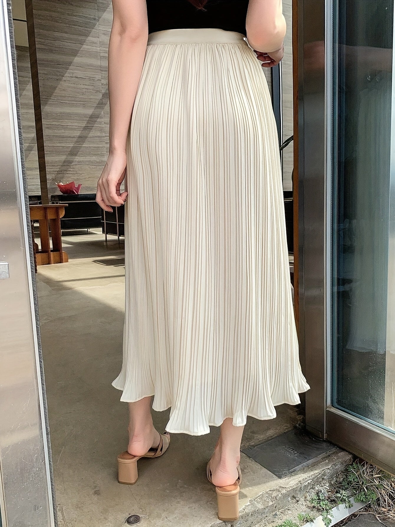 Eveline Pleated Midi Skirt